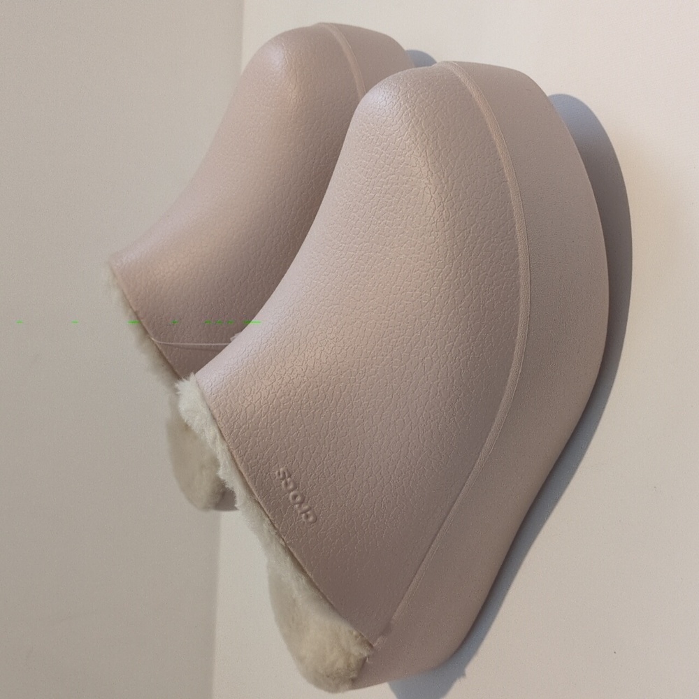 Lined Dylan Crocs - image 2